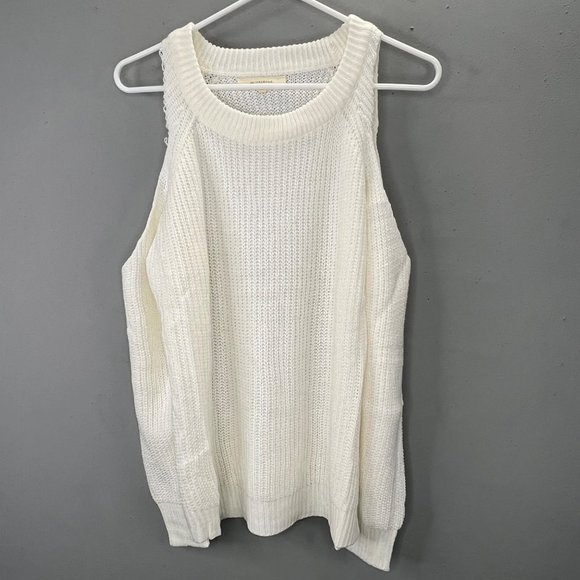 Olivaceous Ivory White Off Shoulder Chunky Sweater size M Crewneck Loose NWOT - Picture 1 of 7